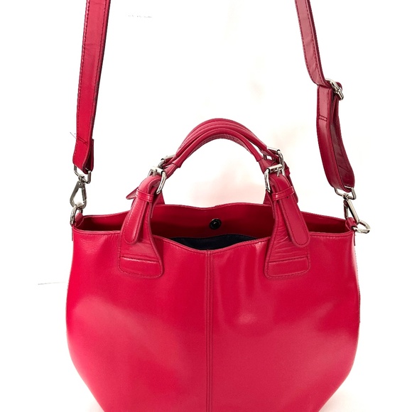 ***  Hot Pink Vegan Leather Shoulder Tote Bag Like New *** - Picture 2 of 8